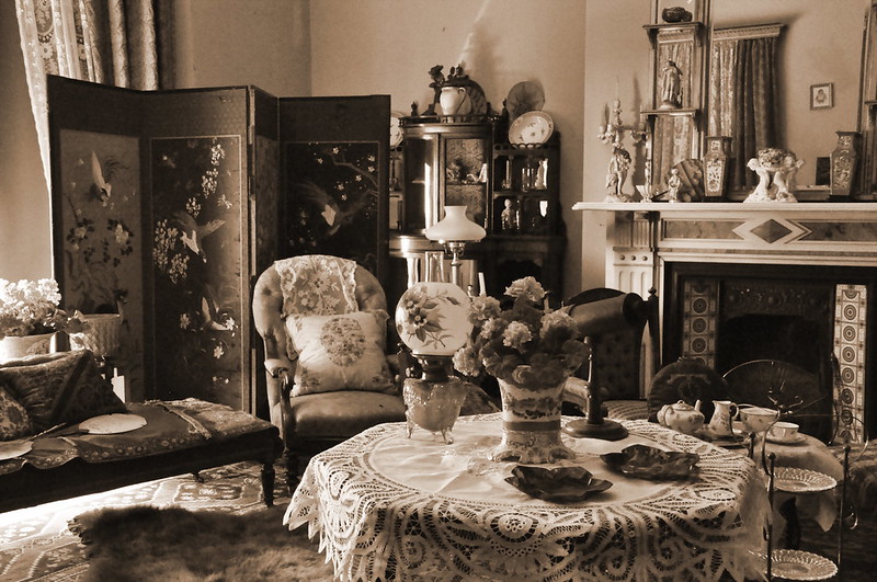 Meble Edwardianskie